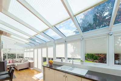 MaÃgeschneiderte LÃ¶sungen fÃ¼r Fensterdekoration und Insektenschutz